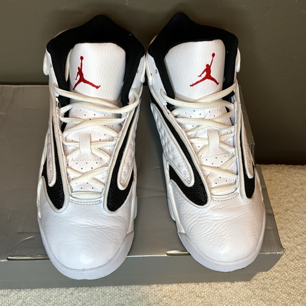 Women’s Jordan OG - Picture 6 of 7